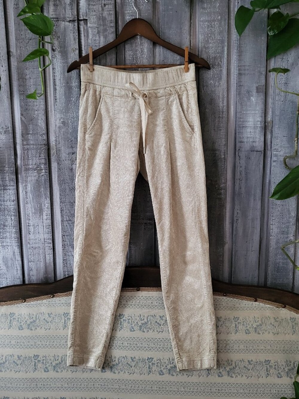 Raffaello Rossi Luxury German Designer Candice Corduroy Joggers 34 - US 4